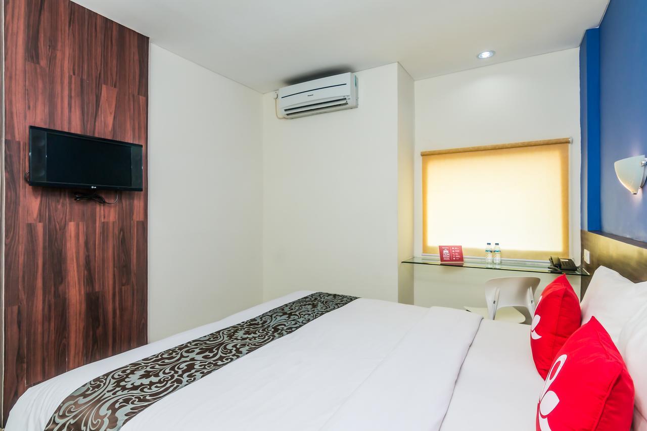 Zen Rooms Basic Jimbaran Taman Mulia Buitenkant foto